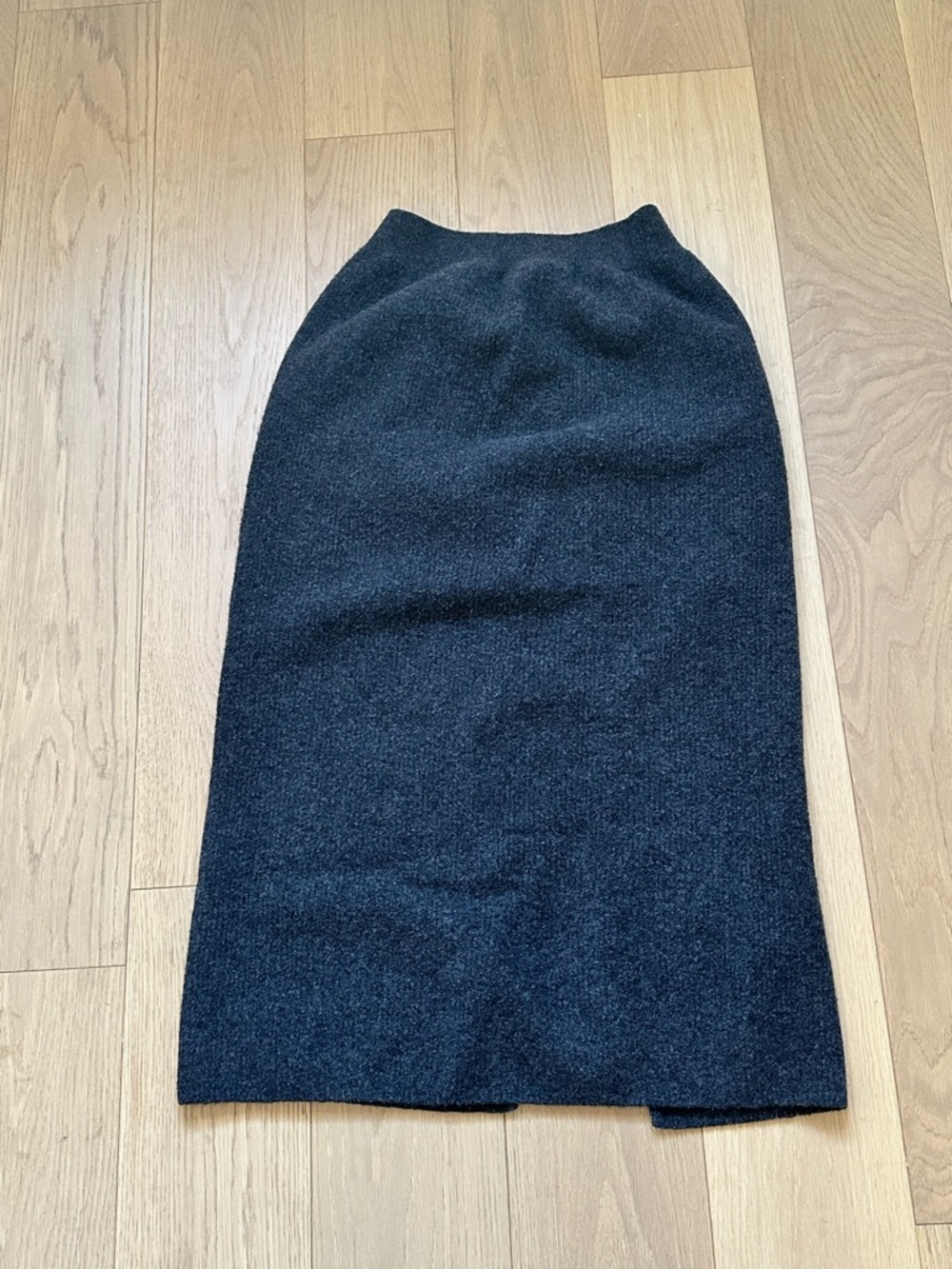 Uniqlo Classic Dark Grey Knit Pencil Skirt - Women's